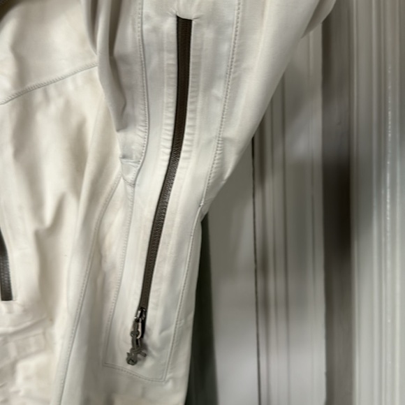 Cloudveil Gore-Tex Softshell - Picture 7 of 16